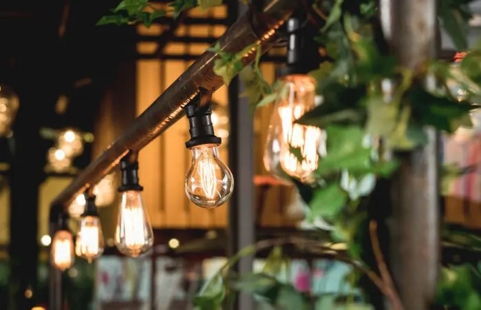 Picture, light bulbs, illumination, focos. Texas electricity plans. Smart up your power to choose. EnerWisely is the smart app to compare plans based on your consumption and get cheap electricity. Sign up free